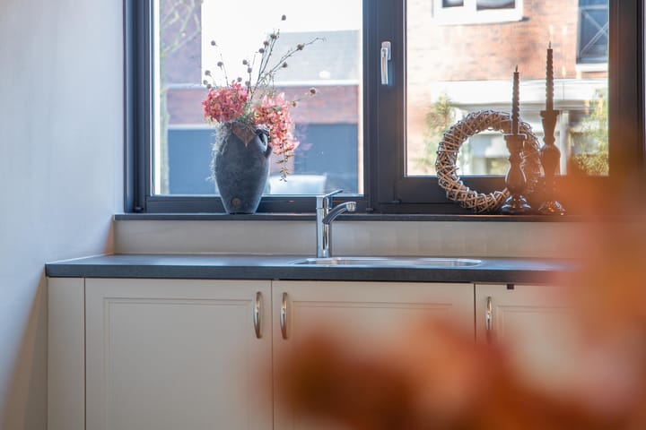 Photo 24 of Meester J van Dolderenstraat 19