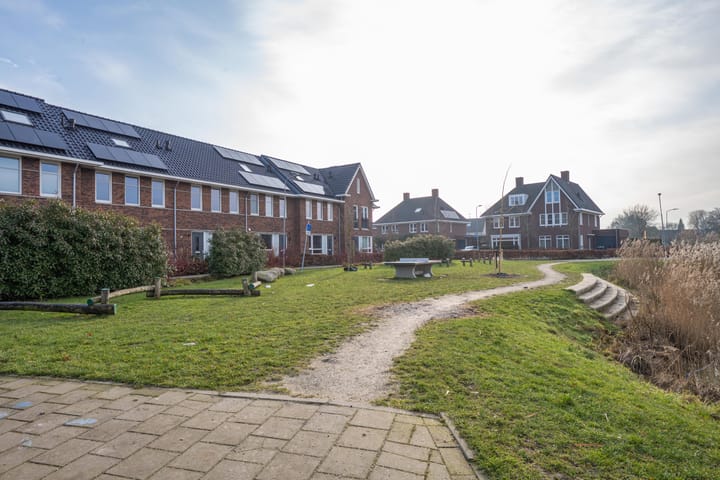 Photo 65 of Meester J van Dolderenstraat 19