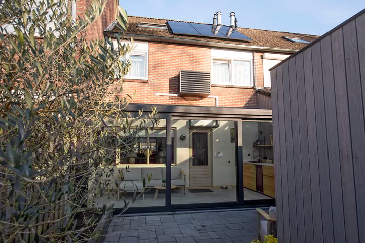 Foto 11 van Vivaldistraat 6