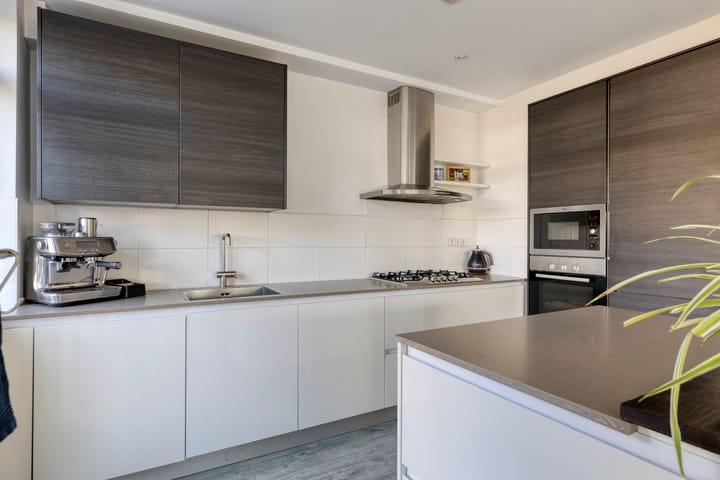 Foto 19 van Pieter de Hoochlaan 1