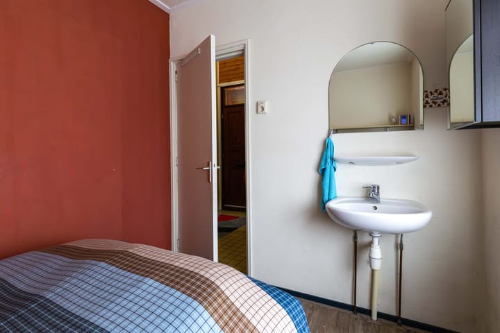 Foto 11 van Julianalaan 2-A