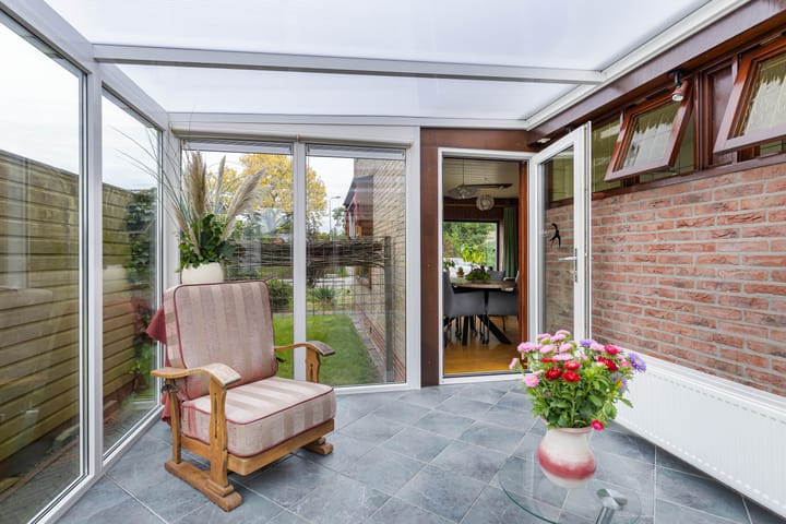 Foto 21 van Julianalaan 2-A