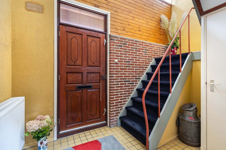 Foto 30 van Julianalaan 2-A