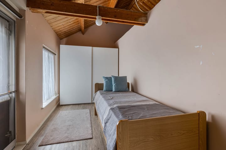 Foto 38 van Julianalaan 2-A