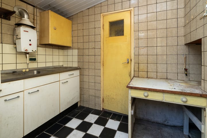 Photo 20 of Doncksestraat 29