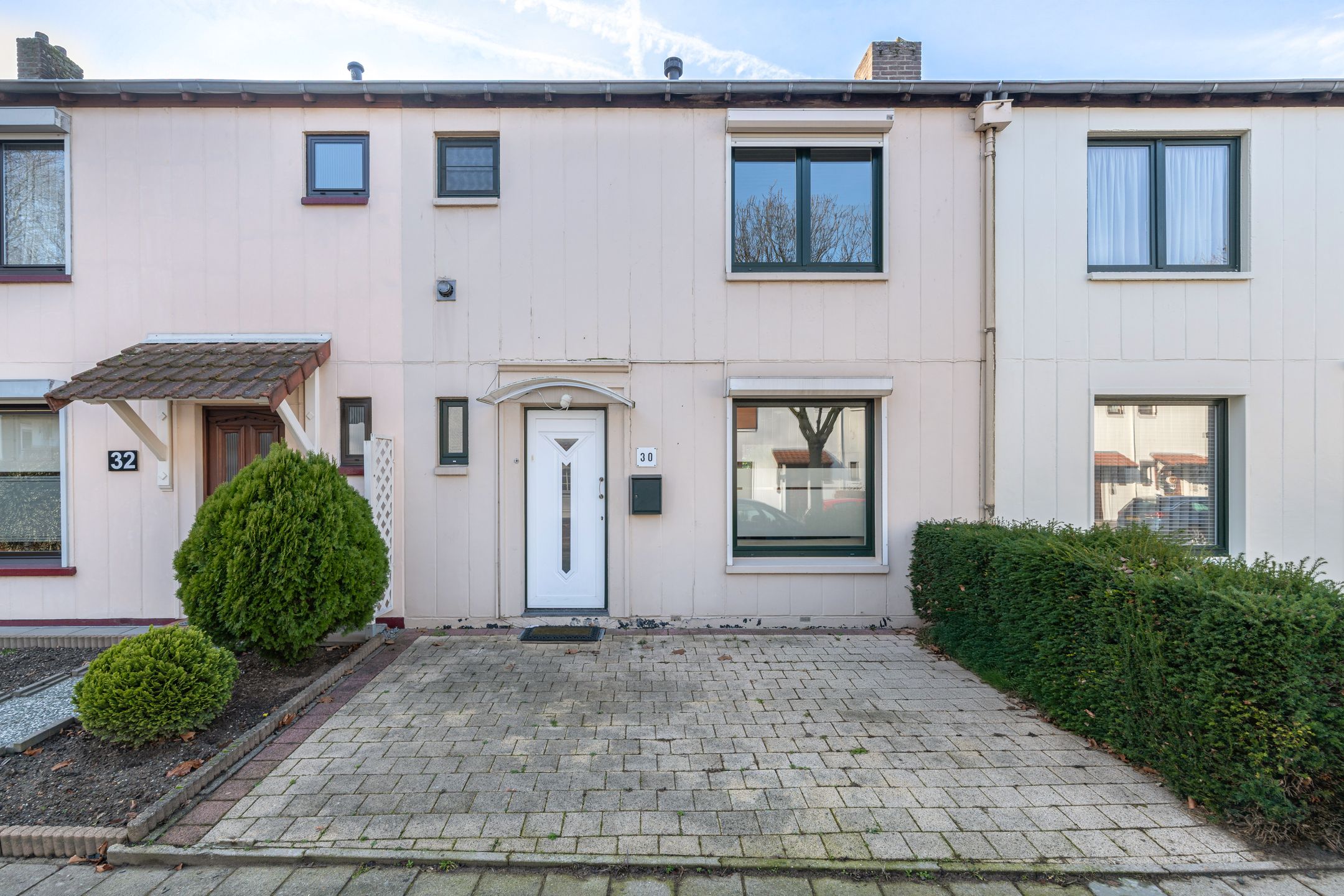 Buying a house in The Netherlands., Dr. Arinsstraat 30