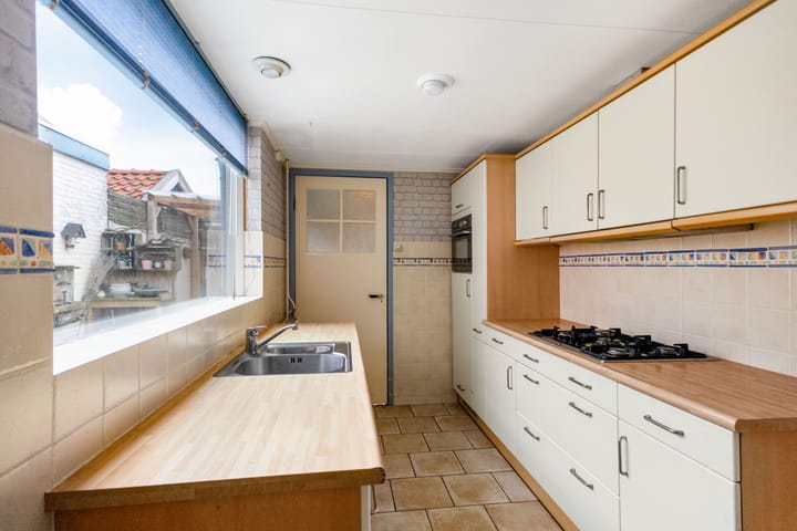 Foto 8 van Van Galenstraat 68