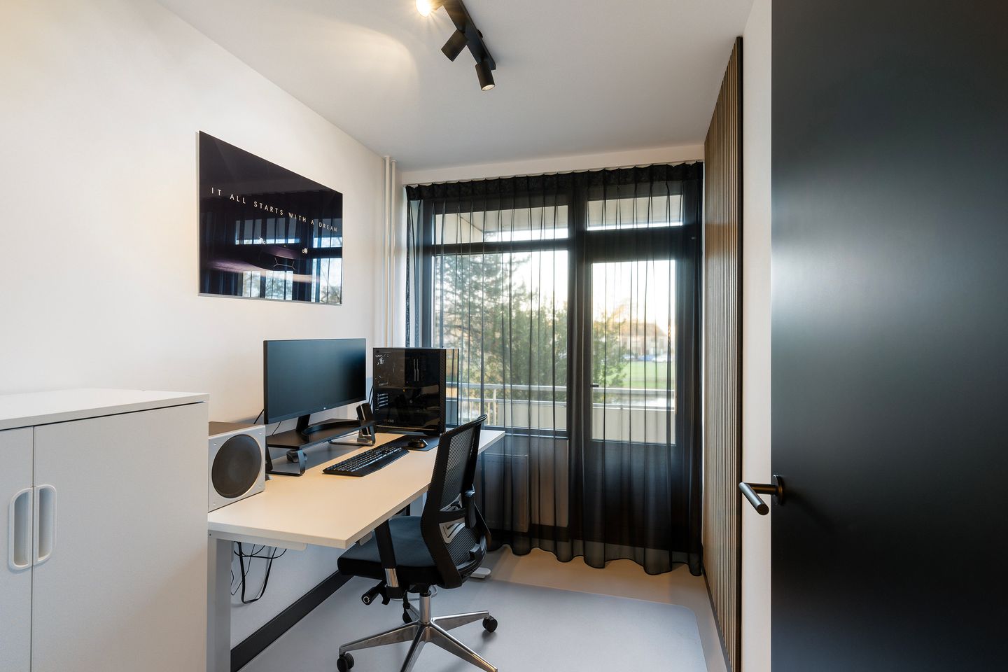 Photo 19 of Schubertplein 8