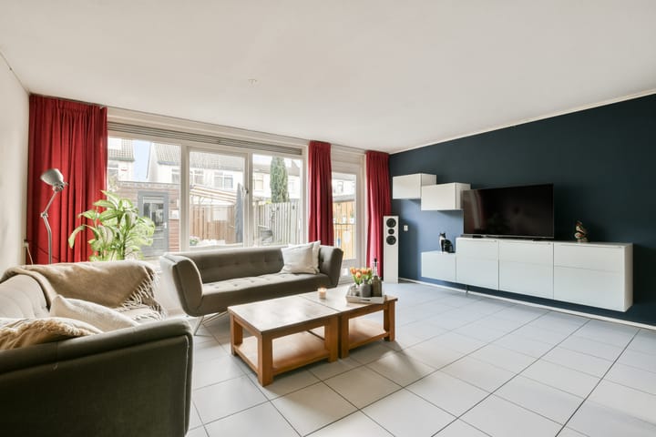 Photo 3 of Kuifvlinder 12