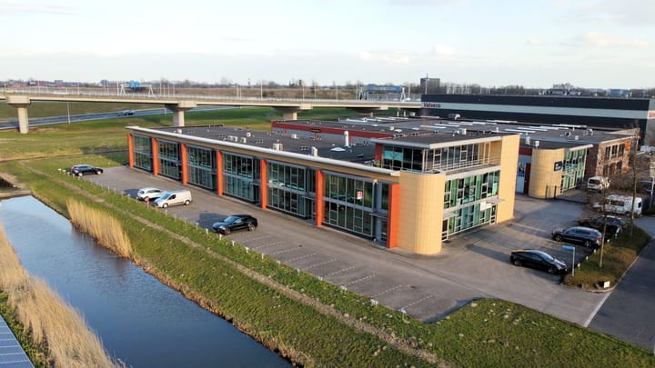 Deventerseweg 8, Barendrecht