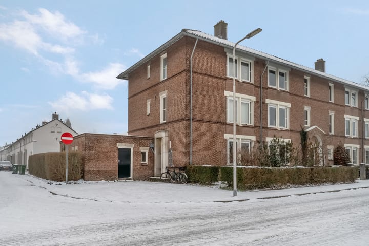 Foto 1 van Cronjéstraat 28