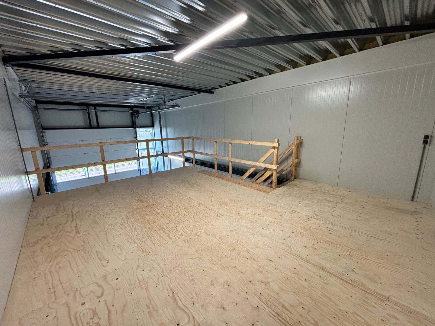 View photo 5 of Arnoud van Gelderweg 95-t