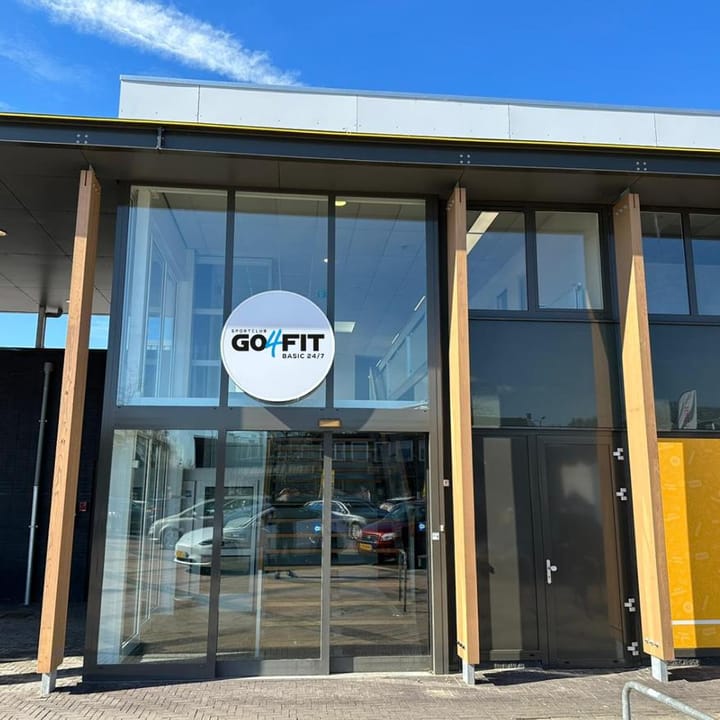 Julianaplein 9, Zetten