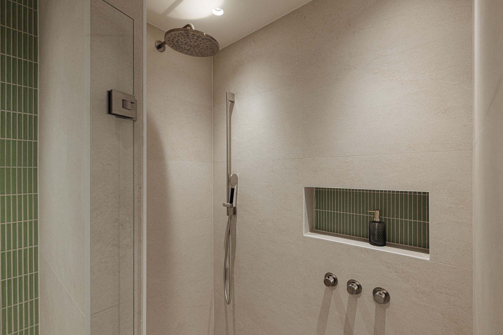 Foto 33 van Churchill-laan 210