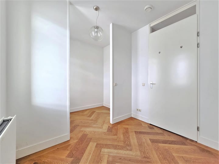 Photo 21 of Ben van Meerendonkstraat 18