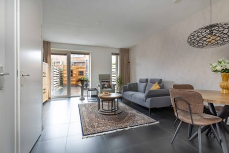 Jutte 17 secondary image