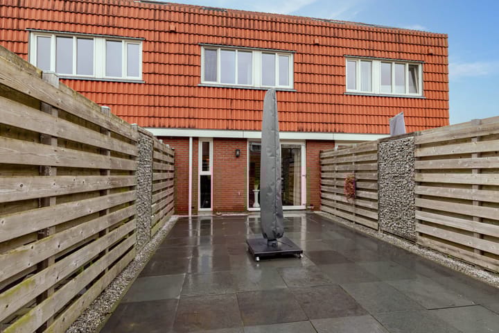 Photo 33 of Jutte 17