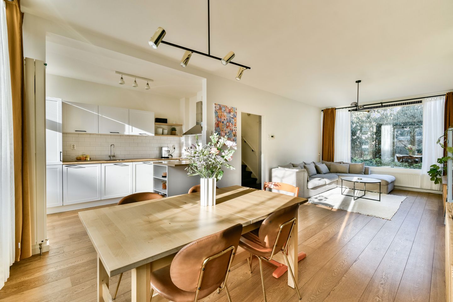 Photo 4 of Flakkeestraat 32