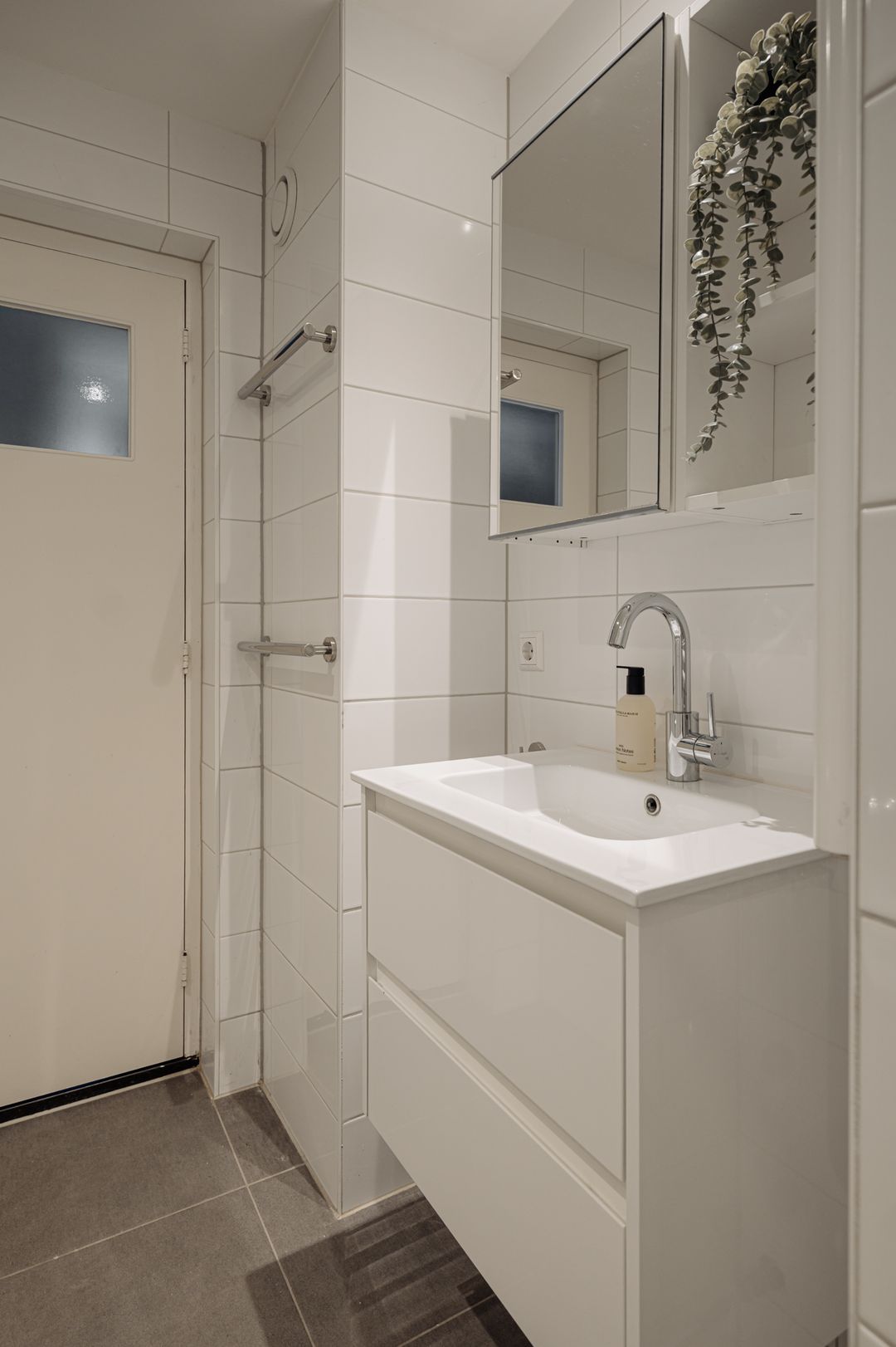 Foto 16 van Van Nijenrodeweg 80