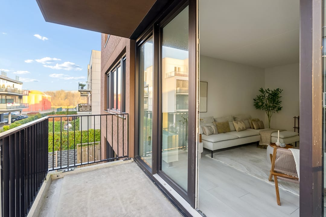 Photo 11 of Olivier van Noortstraat 8-C