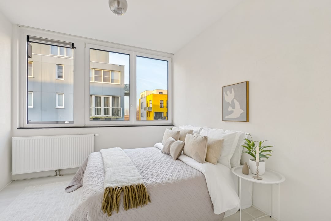 Photo 16 of Olivier van Noortstraat 8-C