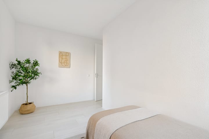 Foto 19 van Olivier van Noortstraat 8-C