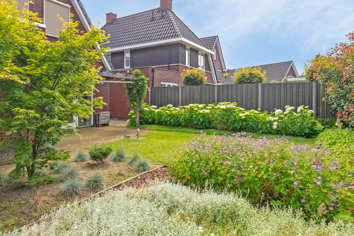 Foto 36 van Viscoselaan 30-A