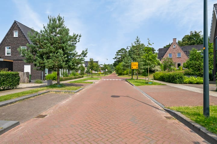 Foto 41 van Viscoselaan 30-A