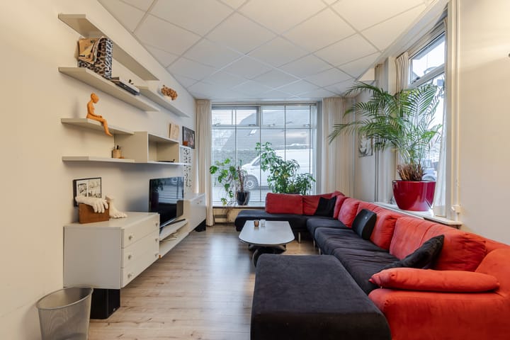 Foto 10 van Botersloot 12