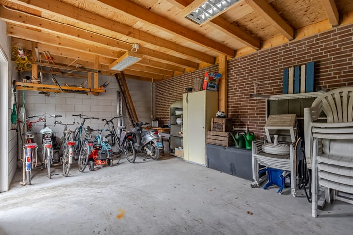 Foto 45 van Botersloot 12