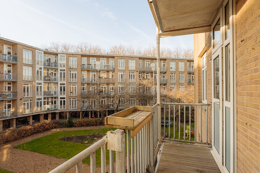 Photo 13 of Geuzenstraat 15-1