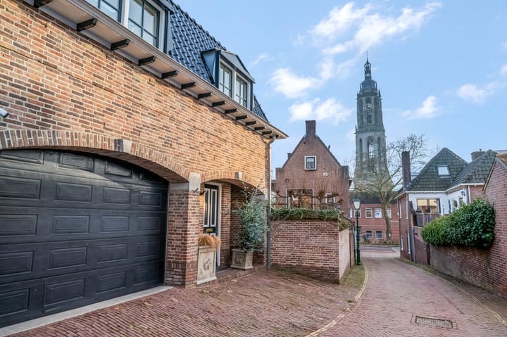 Photo 3 of Hofstraat 6
