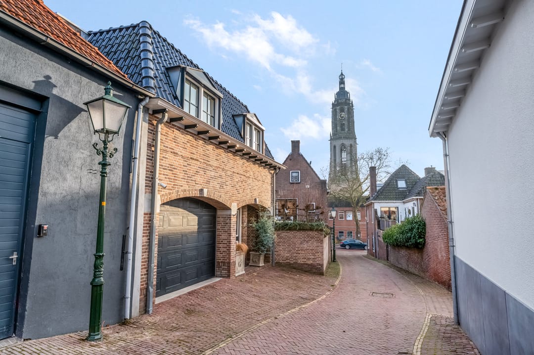Photo 38 of Hofstraat 6