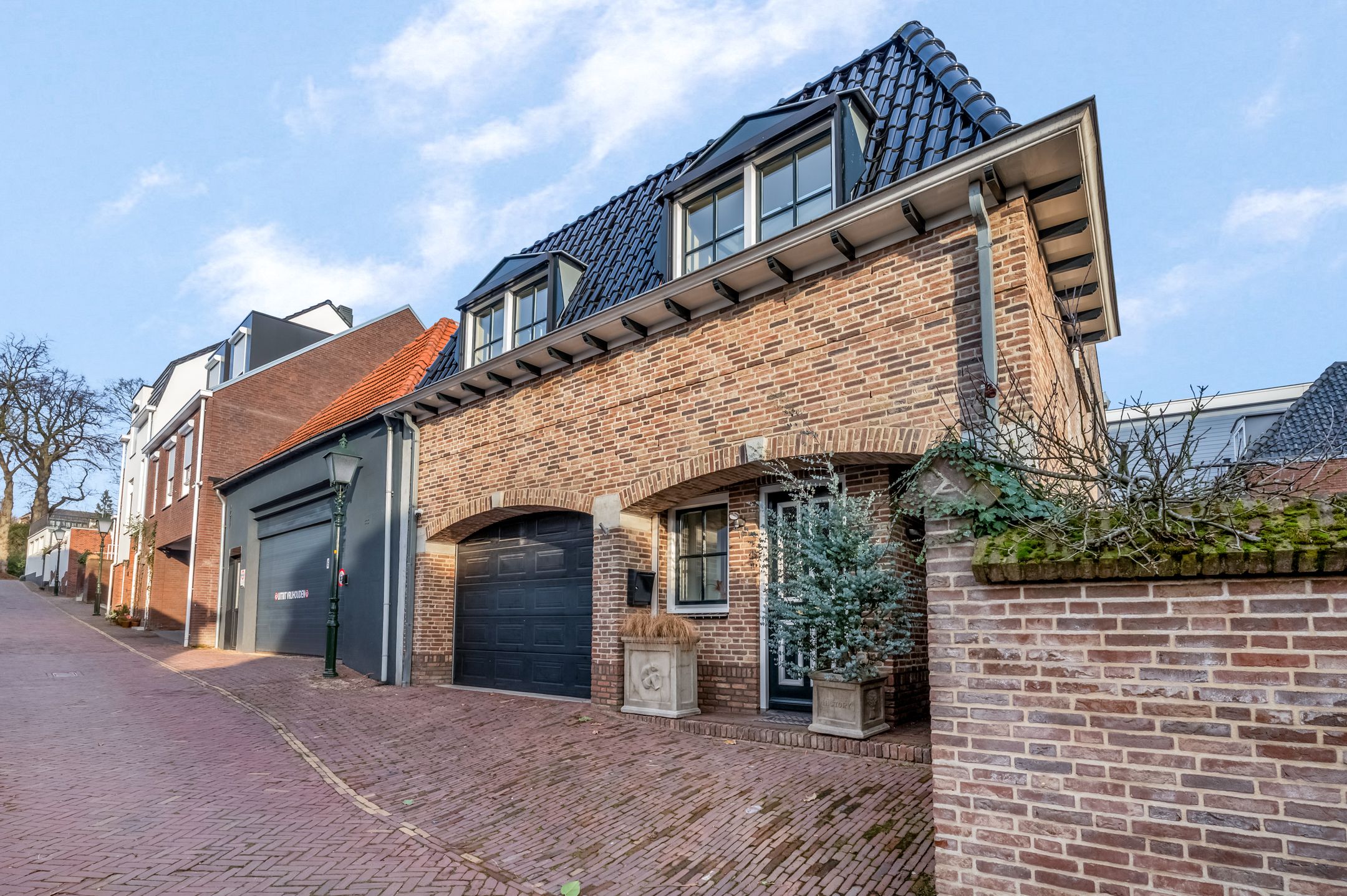 Photo 39 of Hofstraat 6