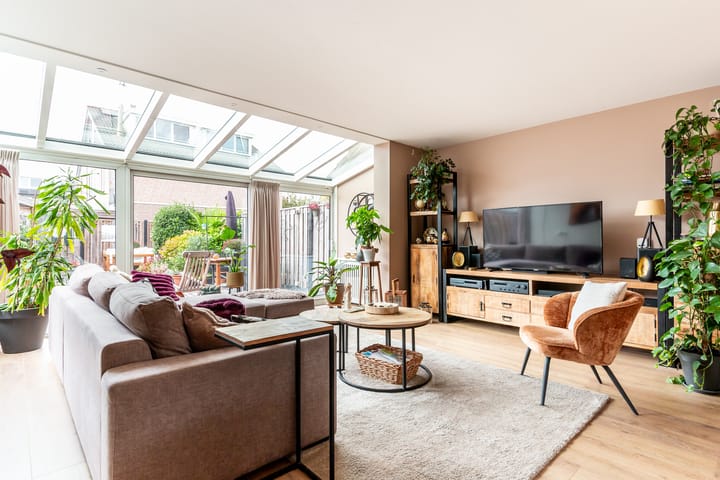 Photo 3 of Alban Bergstraat 6