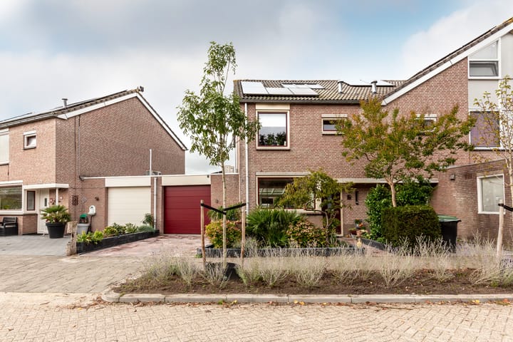 Foto 6 van Alban Bergstraat 6