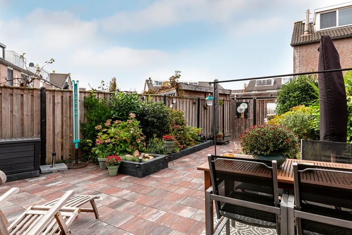 Foto 38 van Alban Bergstraat 6