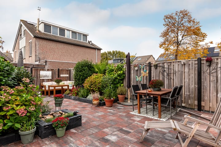 Foto 39 van Alban Bergstraat 6