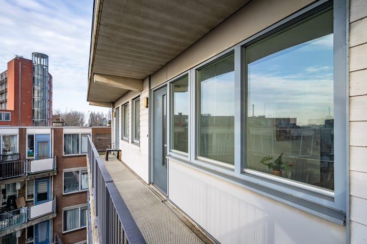 Foto 10 van Dokstraat 49