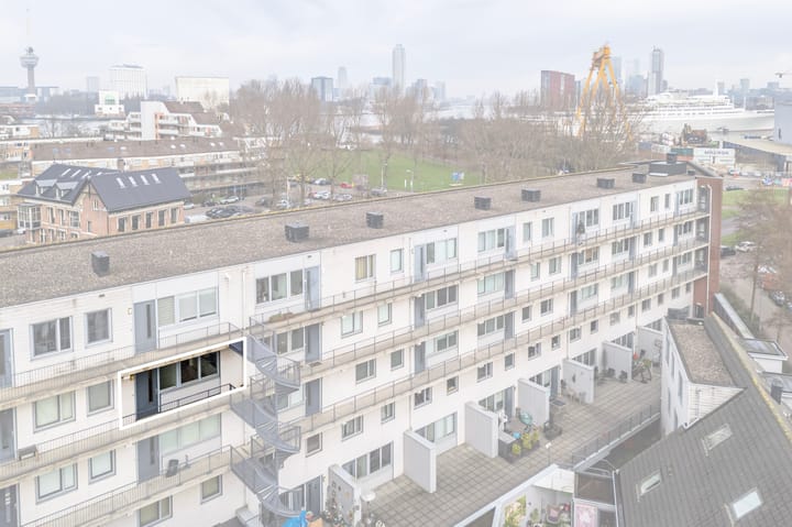 Foto 31 van Dokstraat 49