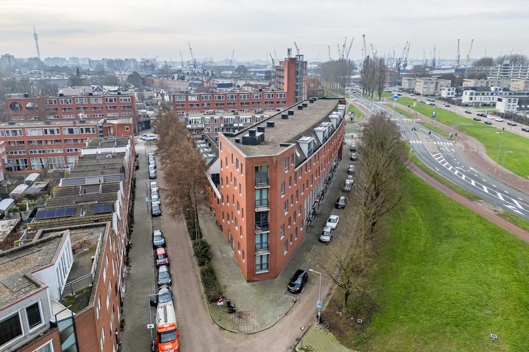 Foto 47 van Dokstraat 49