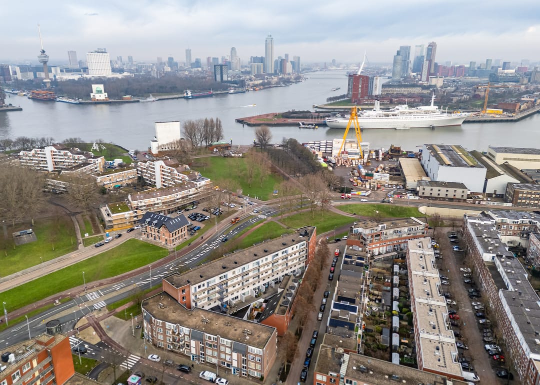 Foto 38 van Dokstraat 49