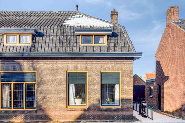 Photo 4 of Nieuwstraat 88