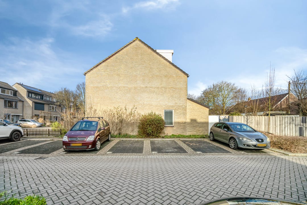 Photo 17 of Schutterstraat 34