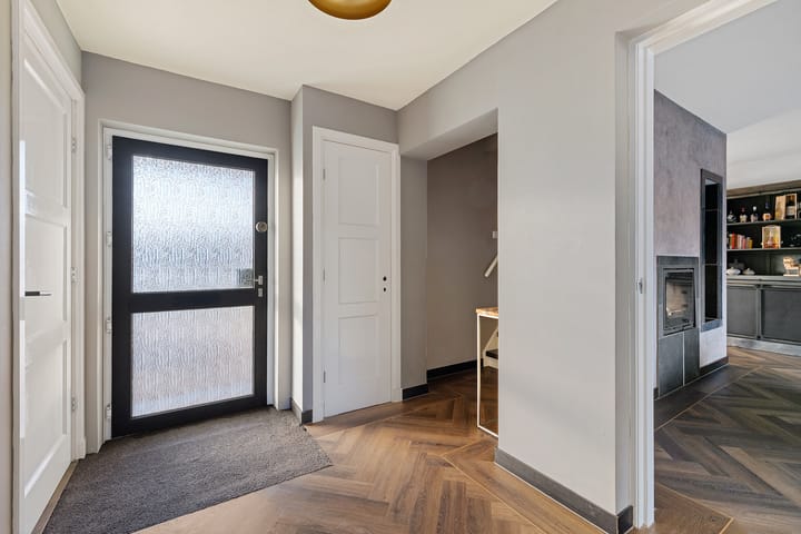 Foto 13 van Julianalaan 56