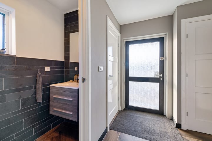 Foto 30 van Julianalaan 56