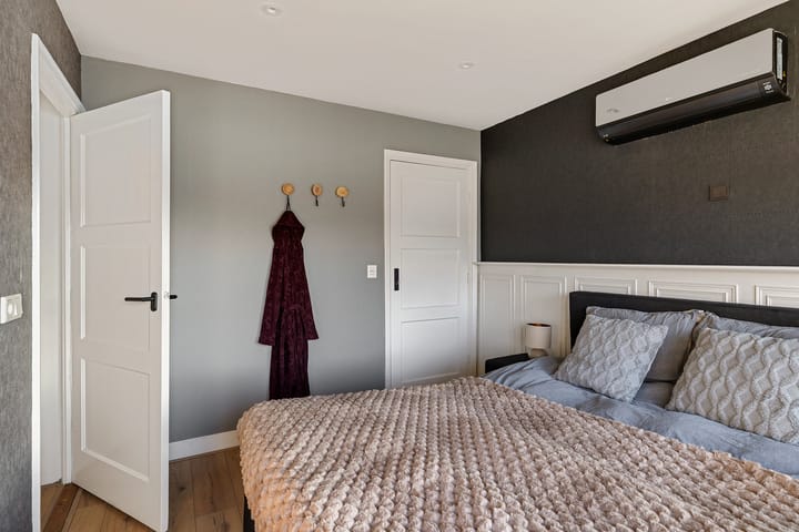 Foto 37 van Julianalaan 56