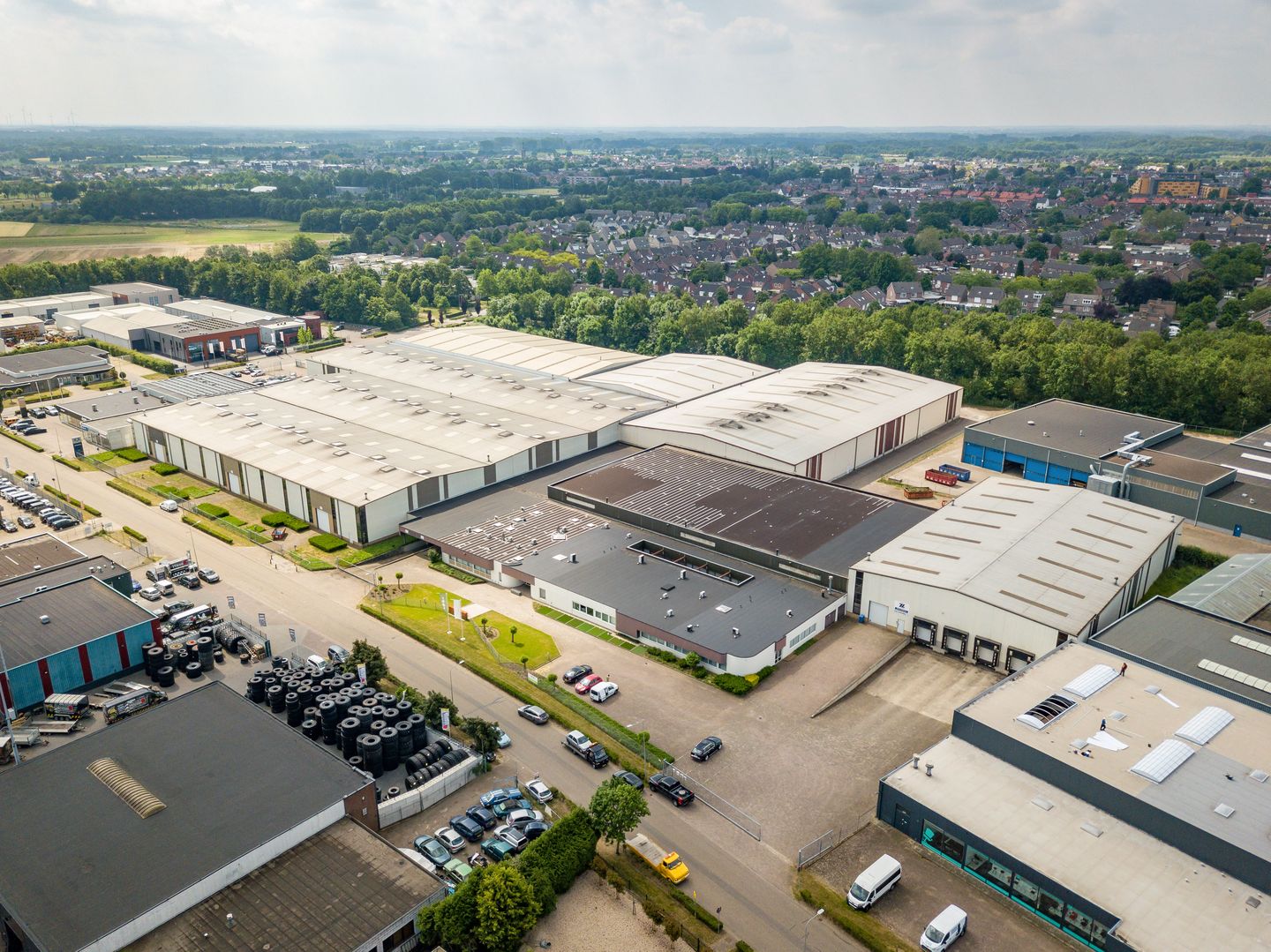 Bekijk foto 2 van Galvaniweg 2-6