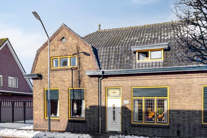 Photo 4 of Nieuwstraat 90