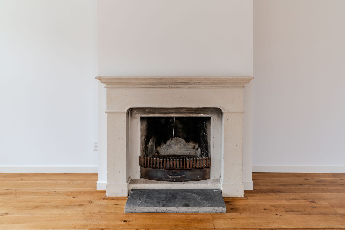 Photo 4 of Middelweg 77